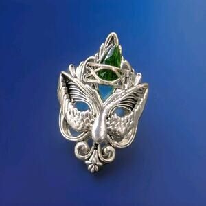 Masquerade Mask Silver Tone Ring With Green Stone Costume